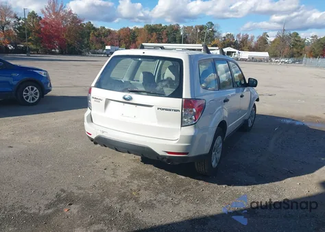 2009 Subaru Forester 2.5X из США, поврежденный, VIN JF2SH61639H796167